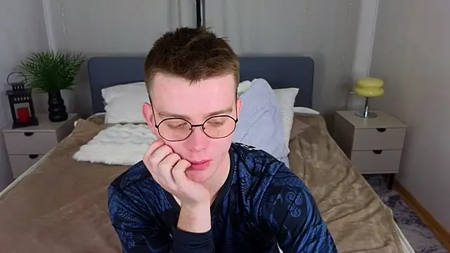 happy_de1mos webcam
