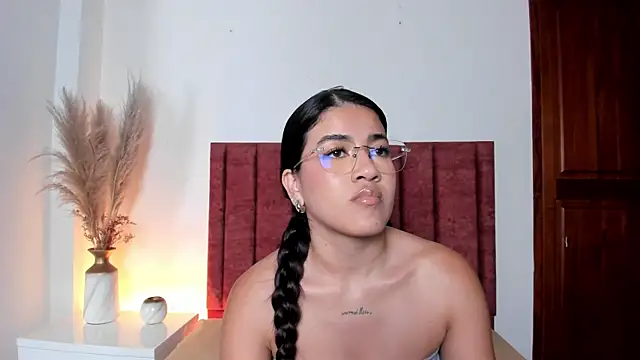 LeaahCarter webcam
