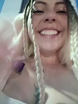 madelaine- webcam