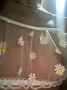 zoe_storm webcam