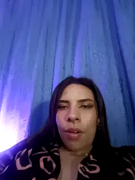 VioletStonee1 webcam