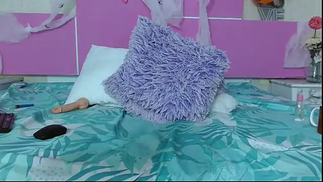 SamanthaRuiz18 webcam