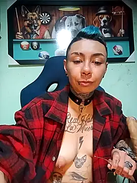 Exoticfive7 webcam