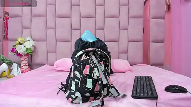 Emy_Latin webcam
