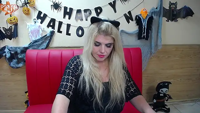 Julya_Barbi webcam
