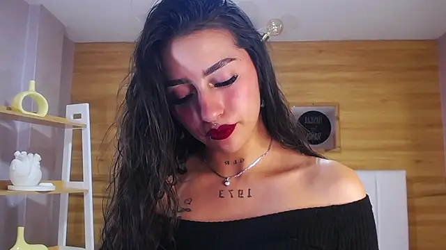 Abril_Velvet_a_ webcam