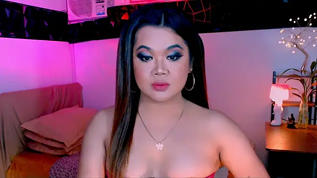 asiankatyhuge