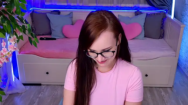 stellagloww - StellaGloww's free webcam