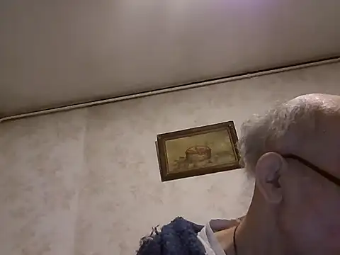 mariusica1@xh webcam