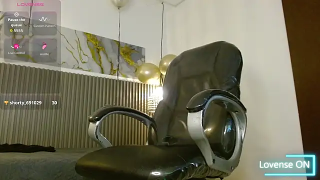 Dyla_n18 webcam