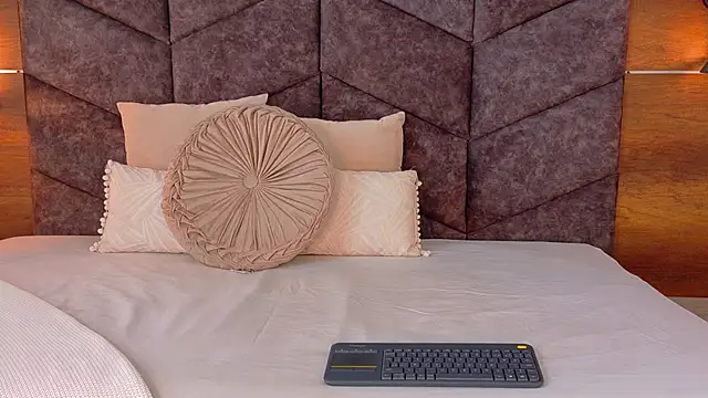 AAronBaker_ webcam
