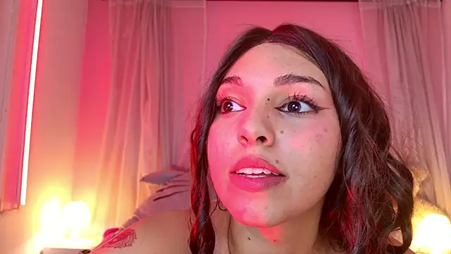 Lyna_love webcam