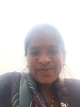 Cuty_prathna webcam