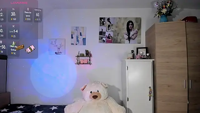 veronikaolsen - VeronikaOlsen's free webcam - UK Sex Cams