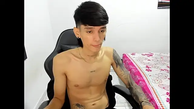stiwar_cute (M young) - show body