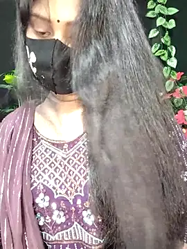 idhika-paul (F young) - Boobs show 🍒
