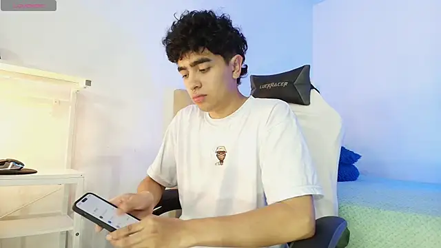 _nickconnor01 webcam