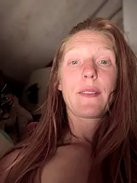 GoldenFlameGoddess webcam