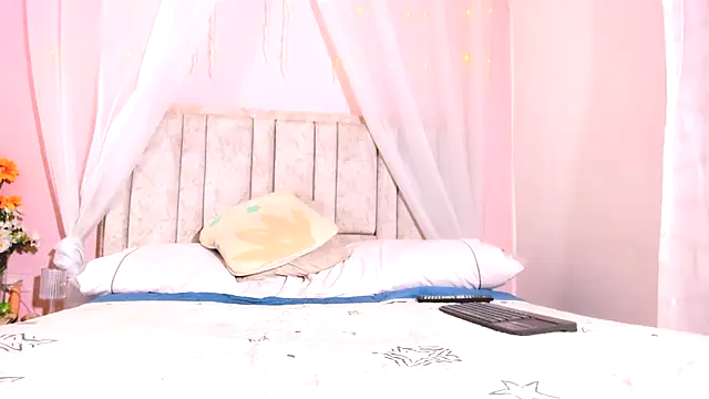 Rachellcooperrr webcam