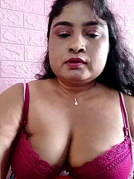 hornyriyanka webcam