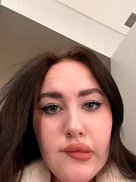 KiraSunshine webcam