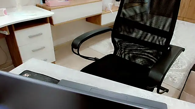 EveLove33 webcam