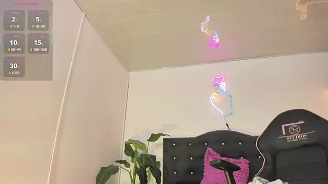 saaya_tay webcam