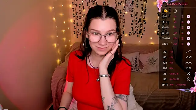 LinaBlossom_ webcam