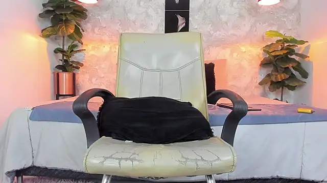 Regan__ webcam