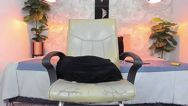 Regan__ webcam