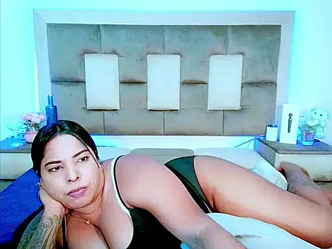indiantopaz694u webcam