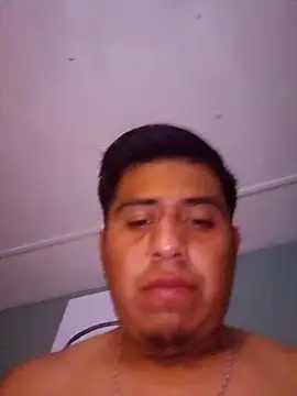 Penelargo1233r webcam
