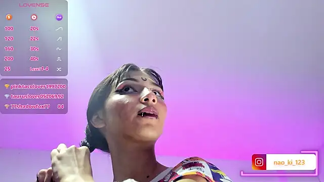 Naomi-Haruno webcam