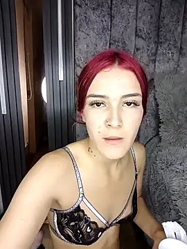 laura_arias018 webcam