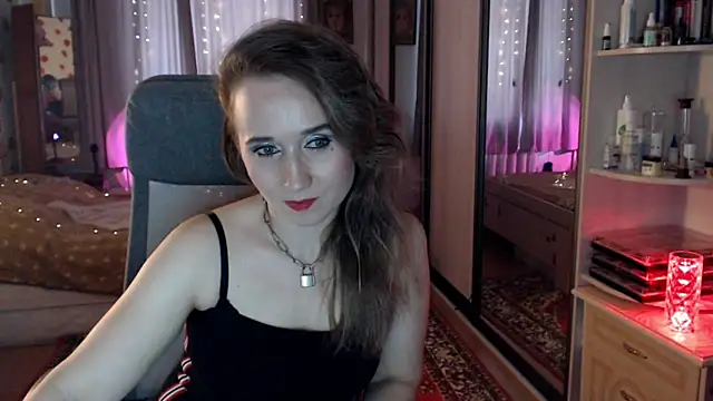 ClassyInna webcam