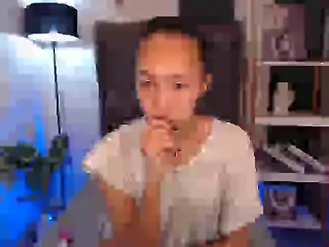 Sweet_kittyxx webcam