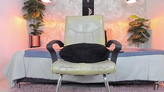 Regan__ webcam