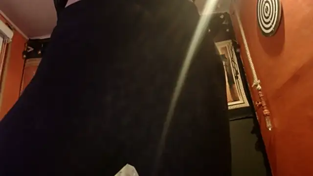 MEGANNIXX webcam