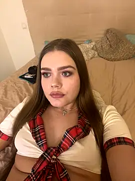 xSlavicDollx webcam