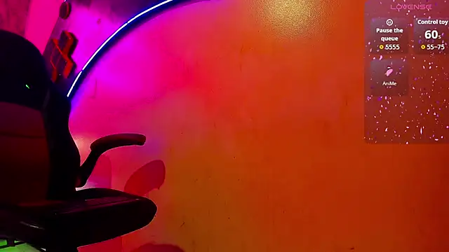 Dahlia_Moss webcam