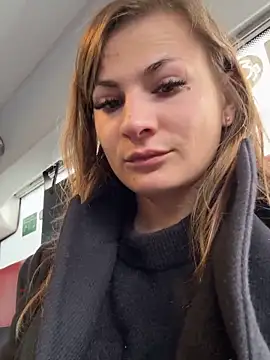 IsabellaEtha webcam