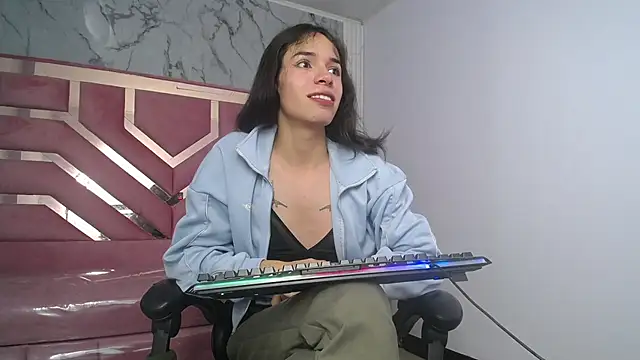 Mia_swift_ch webcam