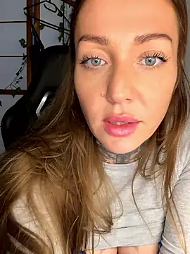 Elenascrib webcam
