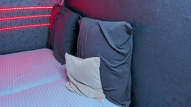 Olivia_Buckby webcam