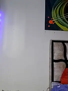 nezuko-uwu webcam
