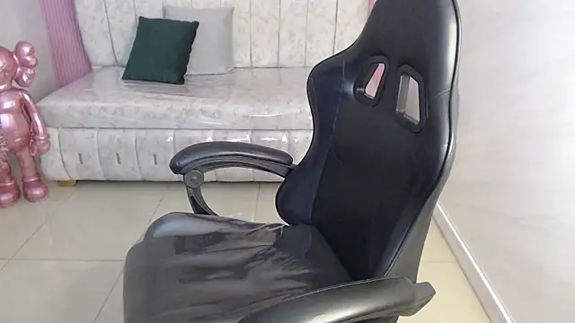 ambar_fox_s