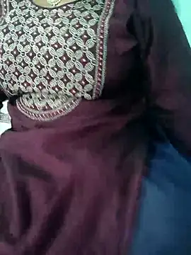 anjali-bhabhi (F milf) - New phone