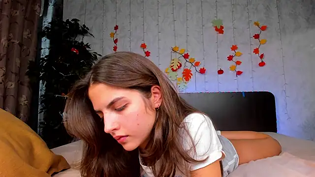Milana_Crystal_ webcam
