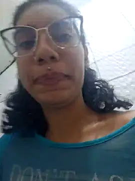 RavenShyfit webcam