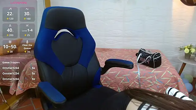 karlarousex webcam